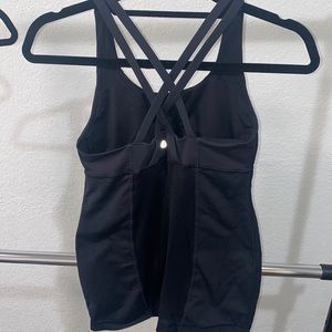 Lululemon black energy top. Size 8